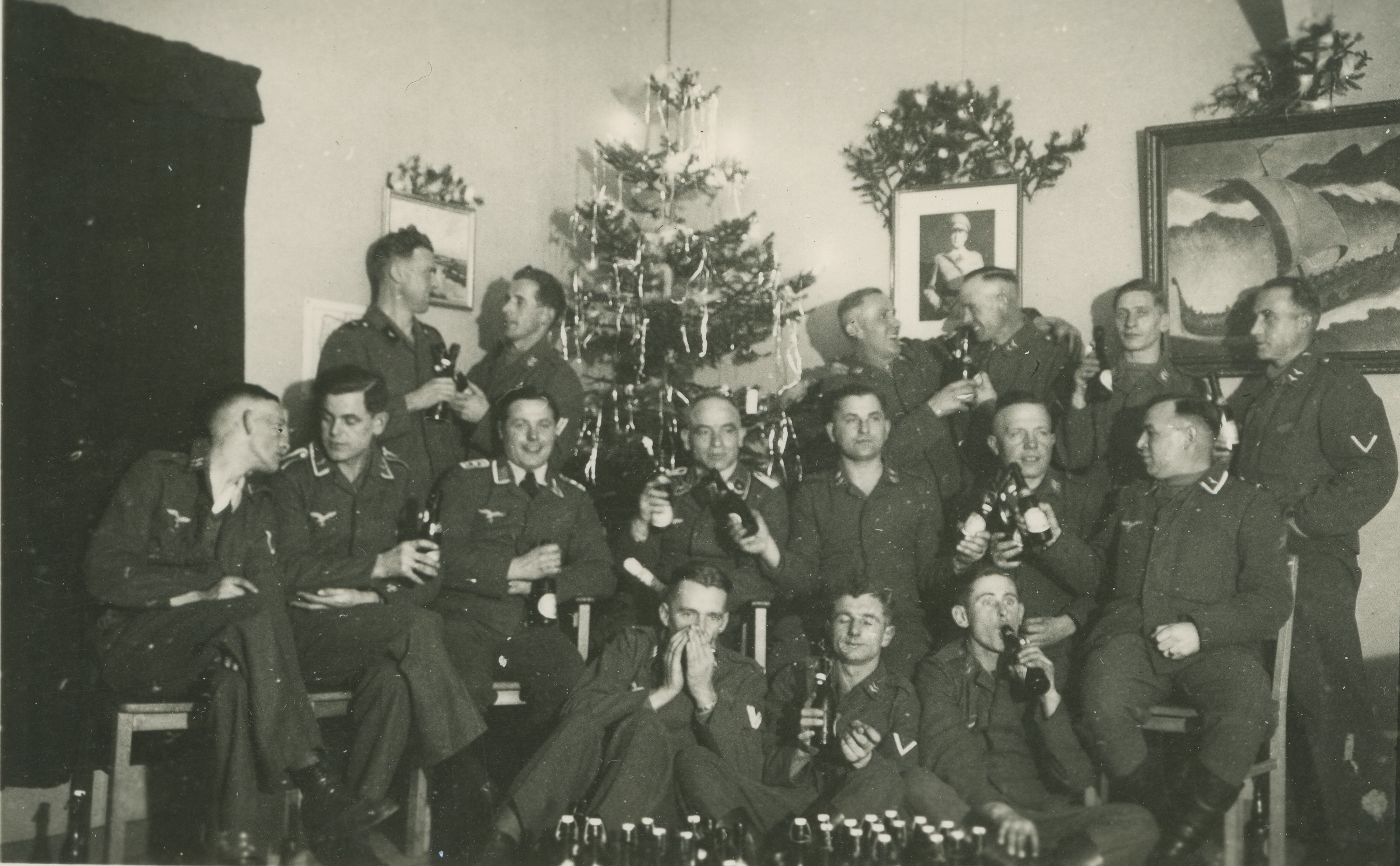 Luftwaffe personeel viert kerst op vliegveld Soesterberg