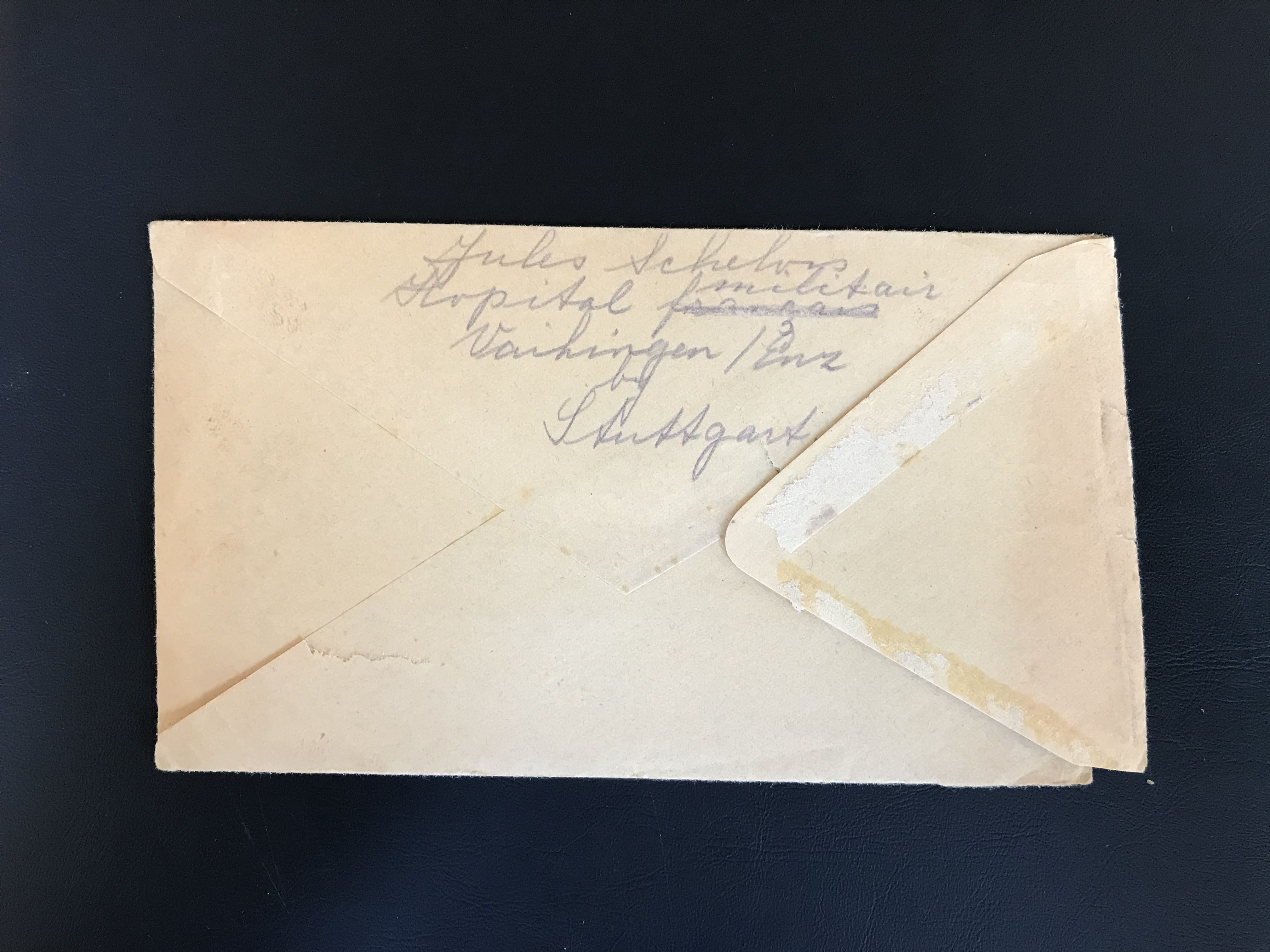 Achterkant envelop die Jules vanuit Vaihingen verstuurde naar Amsterdam